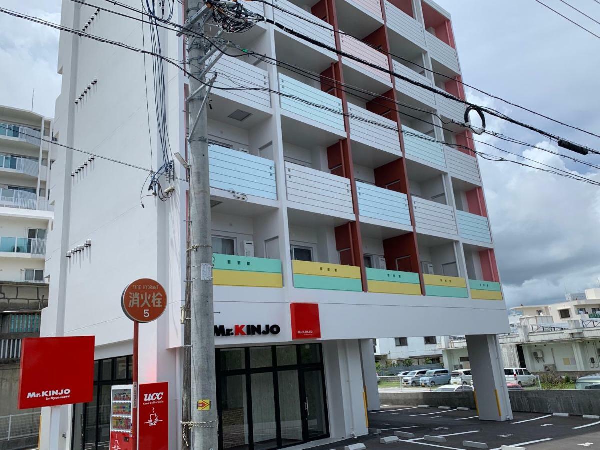 Mr.Kinjo Inn Rycom Kitanakagusuku Экстерьер фото